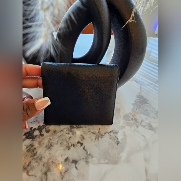 Christian Dior Black Bifold Wallet - Picture 4 of 6